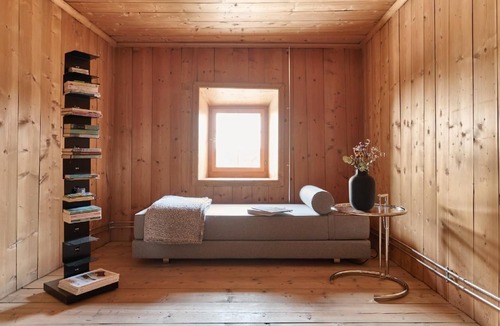 Berguen House | Chesa Viglia - Vacation in architectural monument