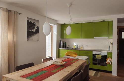 Pontresina Apartment | Chesa Vista Mezdi 6 mountain railways "So" and public transport incl.