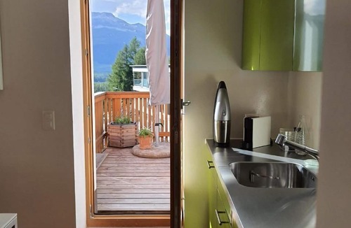 Pontresina Apartment | Chesa Vista Mezdi 6 mountain railways "So" and public transport incl.
