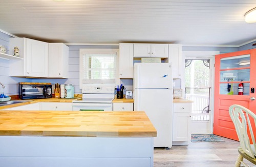 Silver Beach Cottage | Chesapeake Bay Beach Cottage Private Silver Sandy Beach