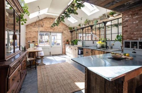 Nantwich House | Cheshire Boutique Bathhouse