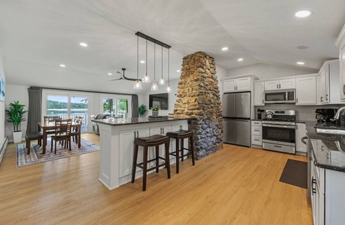 Cheshire House | Cheshire Cove | Waterfront Kayak Firepit