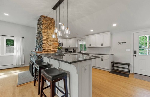 Cheshire House | Cheshire Cove | Waterfront Kayak Firepit