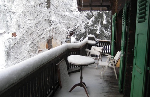 Ollon Ski Chalet | Chesieres: Old typic Swiss Chalet