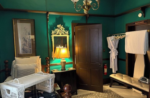 Columbia Bed & Breakfast | Chesnut Cottage Inn