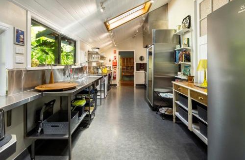 Uki Villa | Chesson Lodge