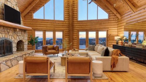 Hillsdale House | Chester by AvantStay