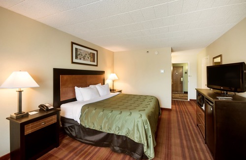 Exton Hotel | Chester Hotel & Conference Center