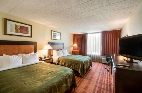 Exton Hotel | Chester Hotel & Conference Center