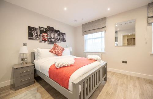 Reading Apartment | Chester House