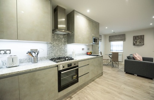 Reading Apartment | Chester House