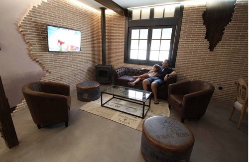 Valdenoches Apartment | Chester Rest Apartment