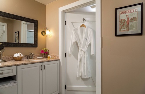 West Chesterfield Bed & Breakfast | Chesterfield Inn