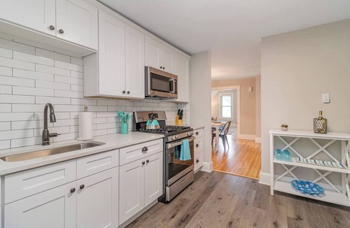 Chesterton Apartment | Chesterton Charmer: Upper Unit