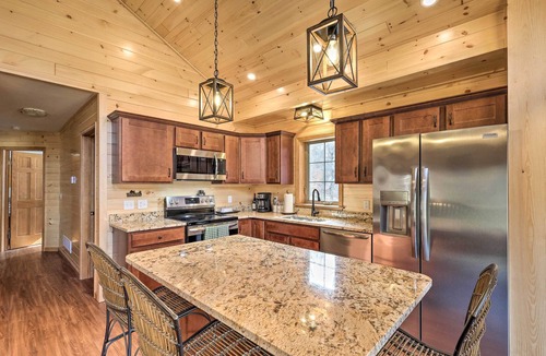 Chestertown Cabin | Chestertown Hideaway w/Lake & Beach Access!