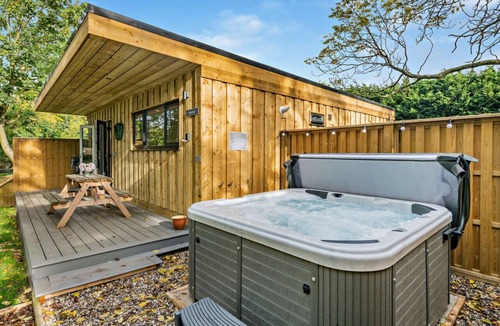 Toppesfield House | Chestnut at Toppesfield Hall