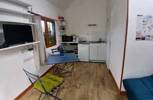 Plouezec House | "Chestnut, between land and sea