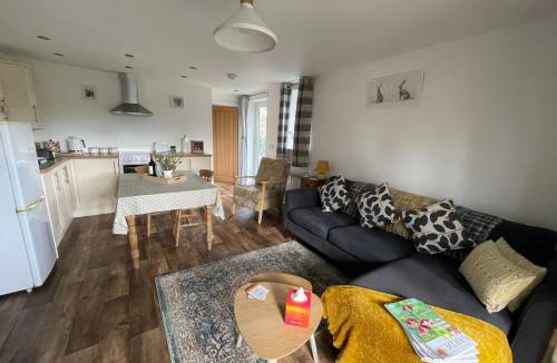 East Bergholt House | Chestnut Cottage