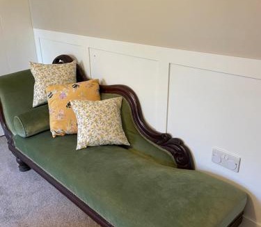 Attleborough House | Chestnut Cottage