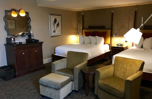 Chestnut Hill Hotel | Chestnut Hill Hotel