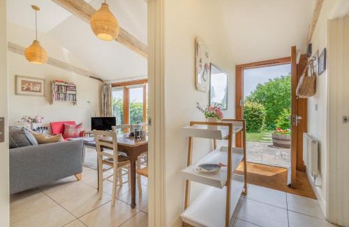 East Dean and Friston House | Chestnut Lodge