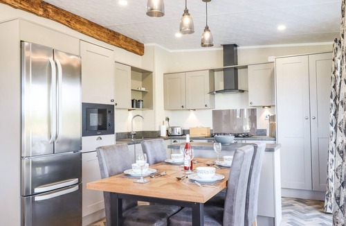 Teigngrace Cottage | Chestnut Lodge