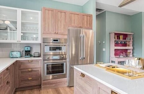 Fennville House | Chestnut Meadows