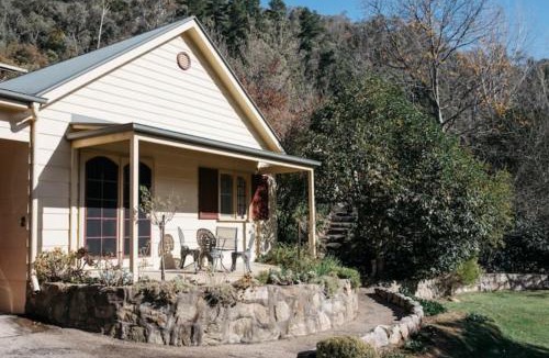 Bright Resort | Chestnut Tree Holiday Units