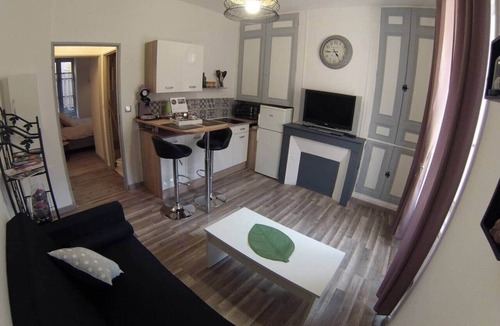 Blois Apartment | Cheverny apartment with private courtyard in the center of Blois