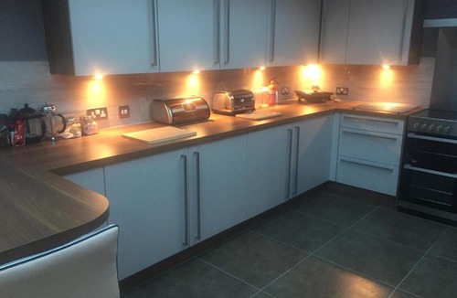 Chew Magna Villa | Chew Valley Cottage (west End Cottage)