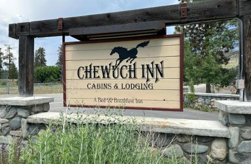 Winthrop Cabin | Chewuch Inn & Cabins