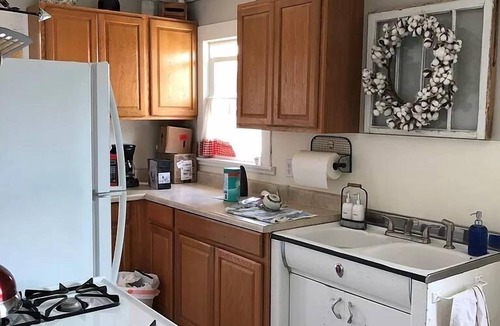 Powell House | Cheyenne Cottage- Pet Friendly home, near Northwest College!