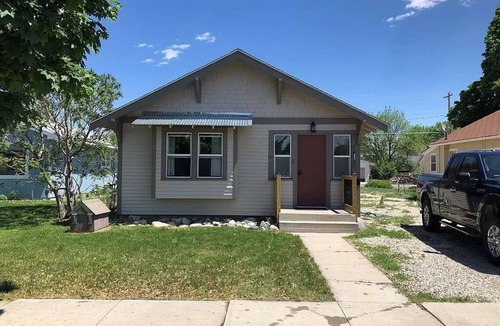 Powell House | Cheyenne Cottage- Pet Friendly home, near Northwest College!