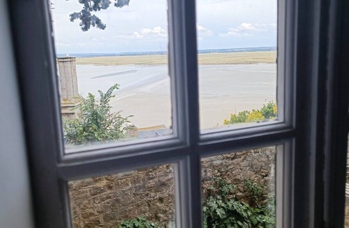 Le Mont-Saint-Michel Apartment | Chez Adèle Mont Saint-Michel