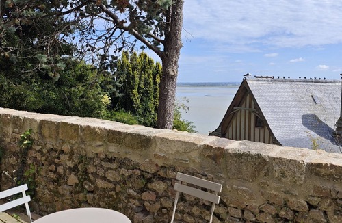 Le Mont-Saint-Michel Apartment | Chez Adèle Mont Saint-Michel