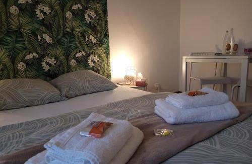 Mernel House | Chez Alec