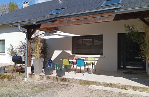 Salles-Curan Apartment | Chez Alex et Flo F3 cosy and comfortable