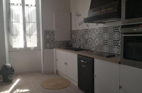 Louzac-Saint-Andre House | Chez Alex et Sophie