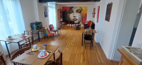 Dozule Bed & Breakfast | Chez Alex' guesthouse