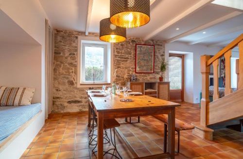 Saint-Nic House | Chez Alice et Antoine - 300 m de la plage