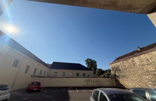 Centre Ville Apartment | Chez Anais - Charmant Studio - Centre de Compiegne