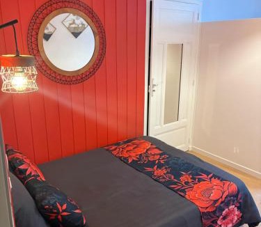 Betton-Bettonet House | Chez antho chambres coquelicot