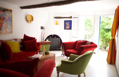 Laroque-des-Alberes House | Chez Armelle & Brigitte