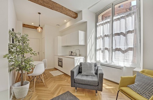 Saint-Etienne Apartment | Chez Arthur - T2 Charmant Calme Capitole Esquirol