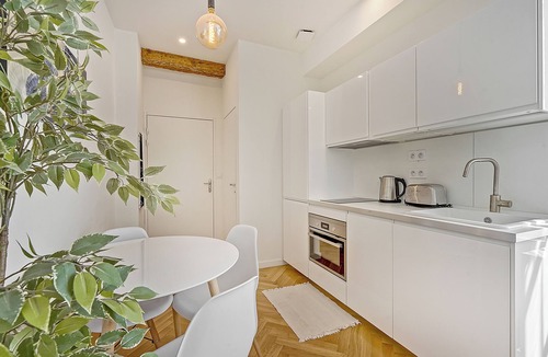 Saint-Etienne Apartment | Chez Arthur - T2 Charmant Calme Capitole Esquirol