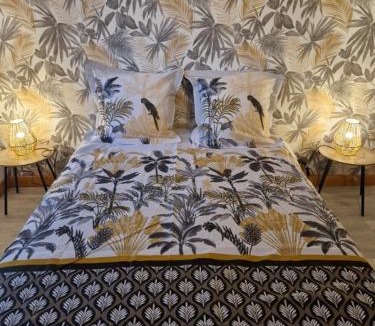 Montceau-les-Mines Apartment | Chez Aurélie et Bruno