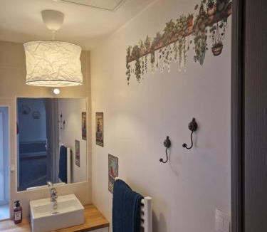 Montceau-les-Mines Apartment | Chez Aurélie et Bruno