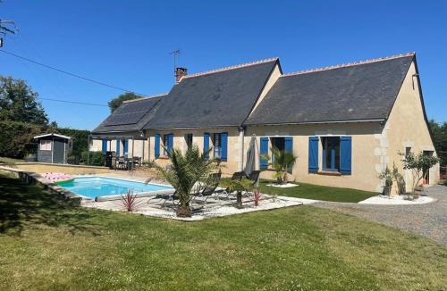 Pruille-l'Eguille Bed & Breakfast | Chez Aurélie & Sacha