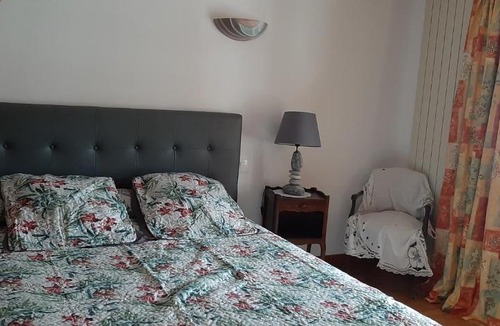 Poule-les-Echarmeaux House | CHEZ BABETH