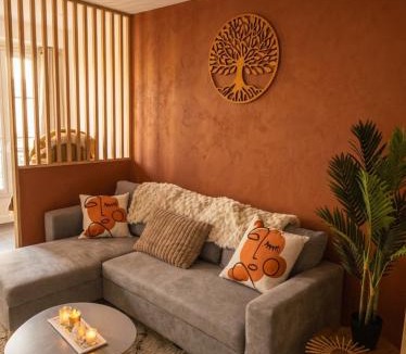 Dernier Sou Apartment | Chez Bartoch